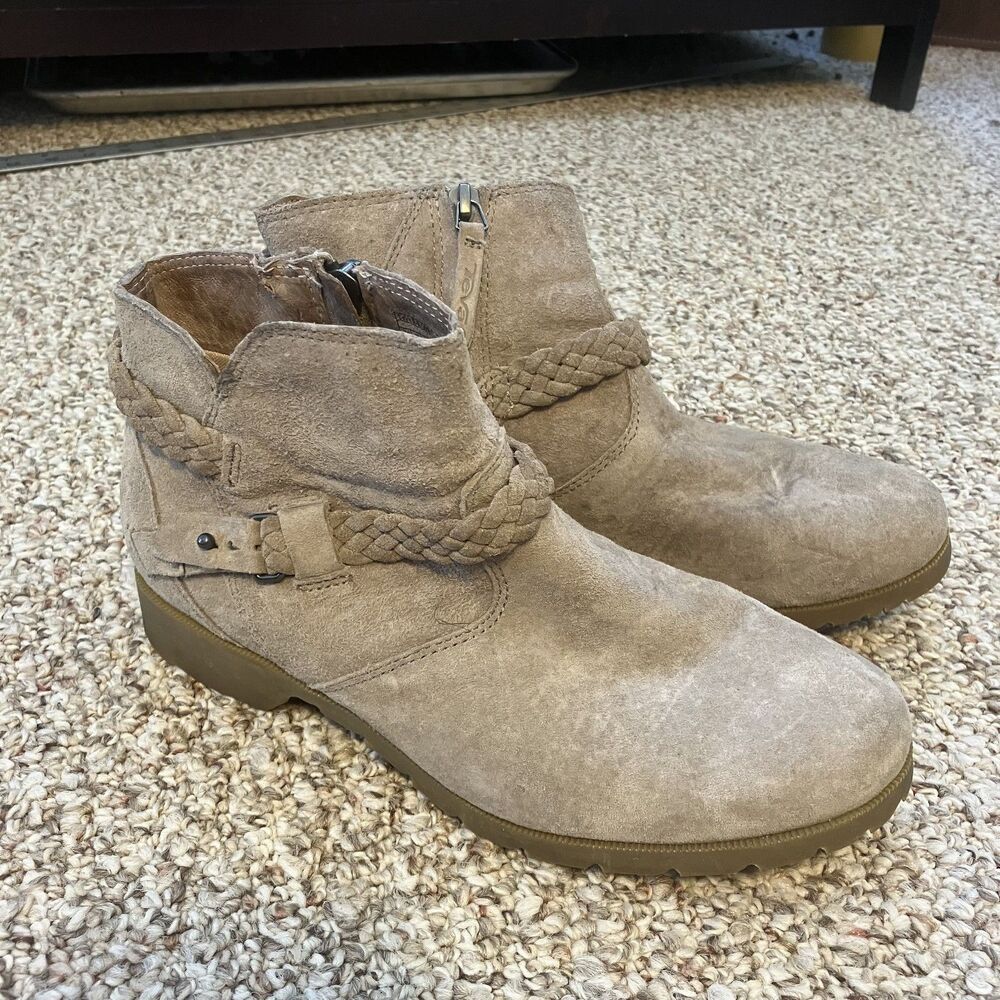 Teva Delavina Suede Ankle Boot Womens Size 8 Gray Braided Buckle Bootie Winter